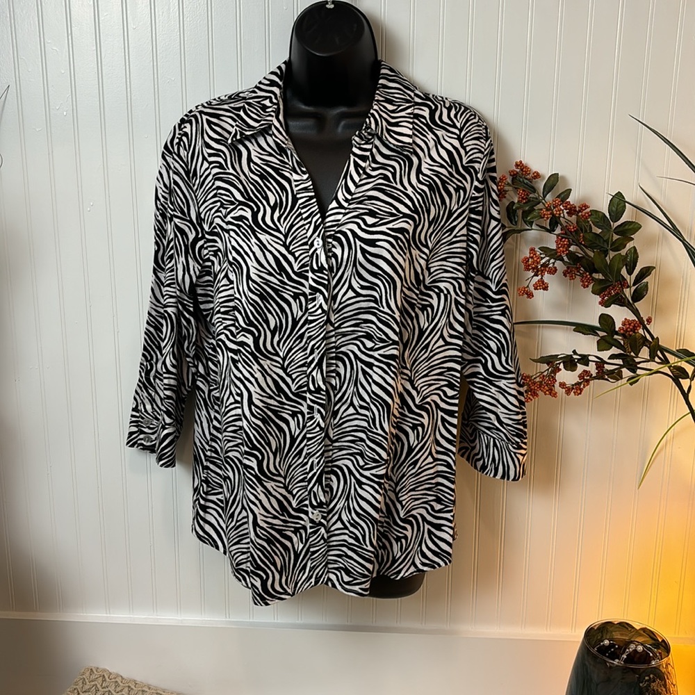 212 Collection Zebra Button Down Blouse